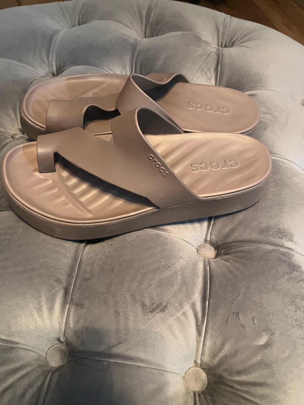Getaway Platform Toe Loop-Truffle
